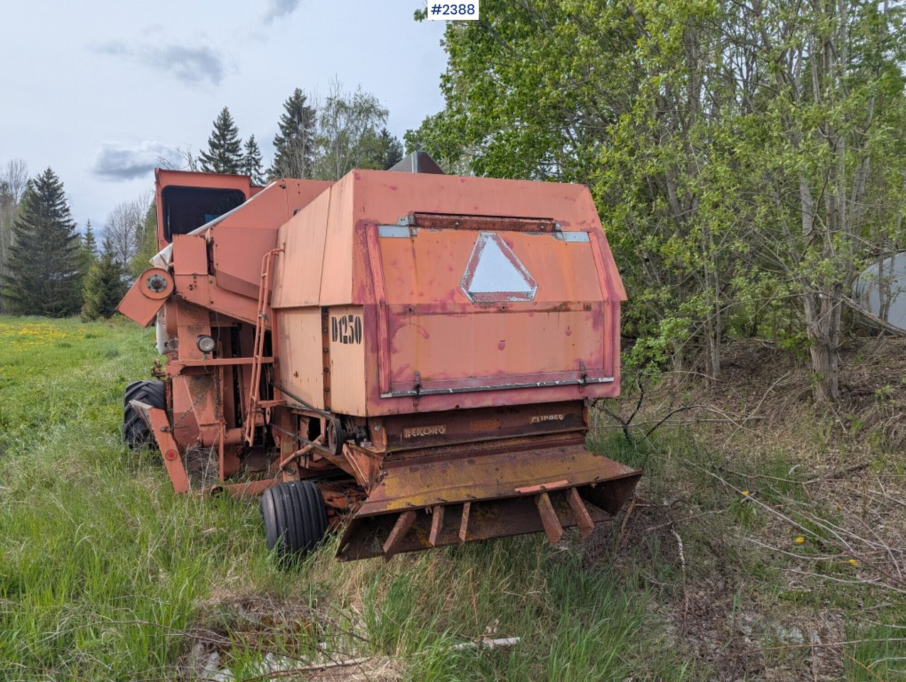Combine harvester Dronningborg D1250 - Зърнокомбайн: снимка 5 Combine harvester Dronningborg D1250 - Зърнокомбайн: снимка 5