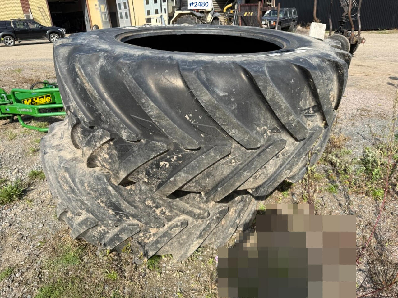 Däck till traktor Michelin fram och bak - Гума за Селскостопанска техника: снимка 3 Däck till traktor Michelin fram och bak - Гума за Селскостопанска техника: снимка 3