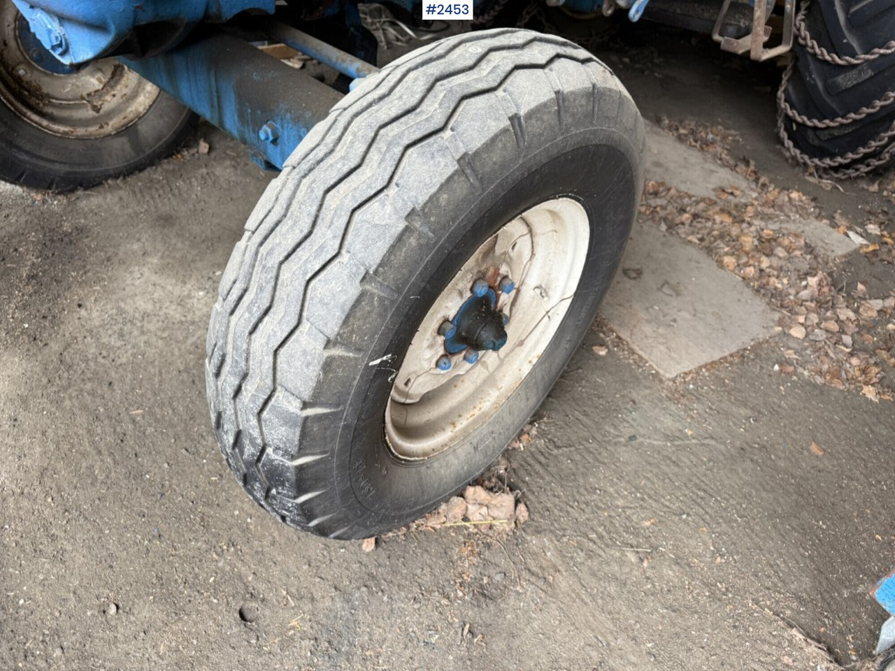 Трактор Ford Super Major 5000 with front loader Rep. object: снимка 8