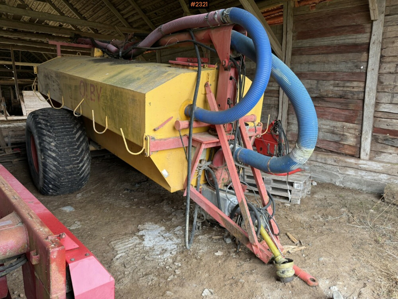 Manure tank Olby 10B30 - Цистерна за течен тор: снимка 2 Manure tank Olby 10B30 - Цистерна за течен тор: снимка 2