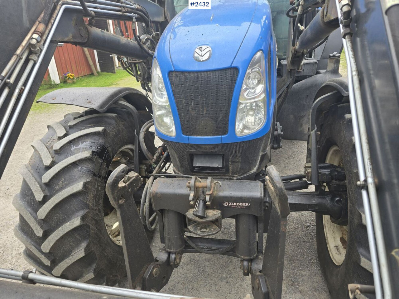 New Holland TS 125A med Frontlastare - Трактор: снимка 4 New Holland TS 125A med Frontlastare - Трактор: снимка 4