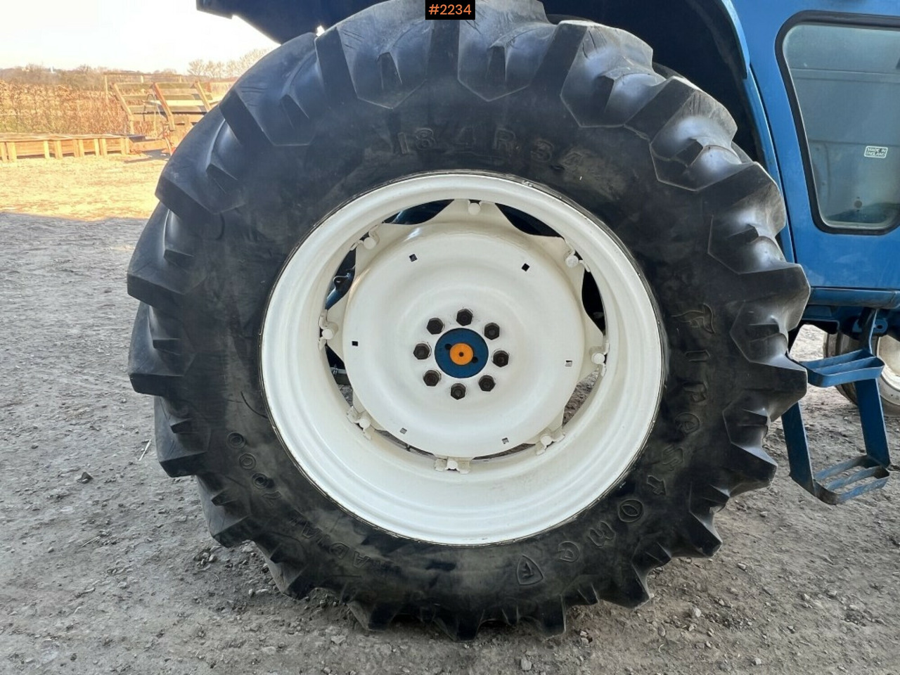 Трактор Tractor- Ford 6610: снимка 19