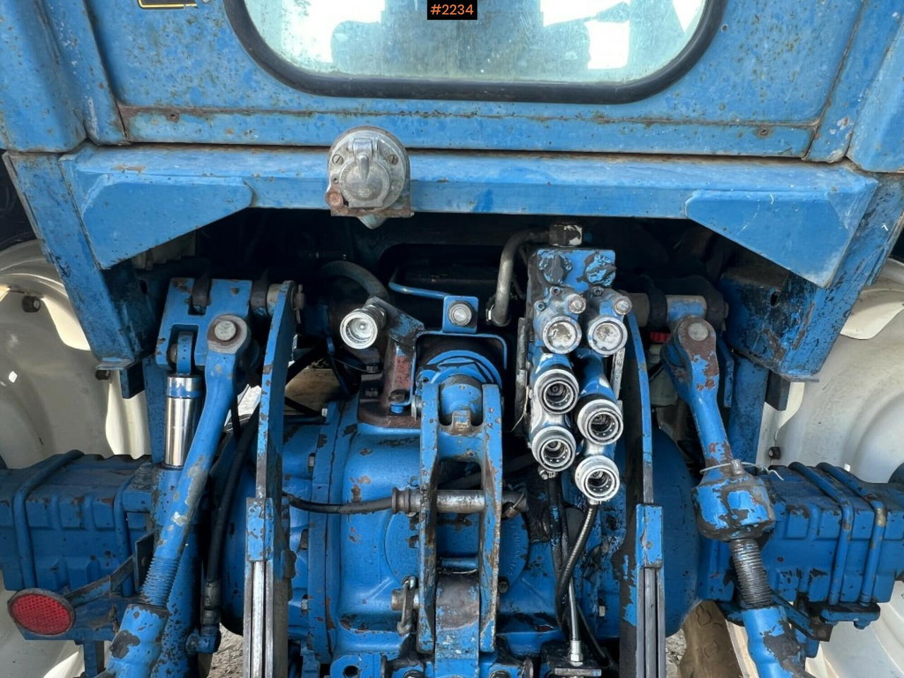 Трактор Tractor- Ford 6610: снимка 17