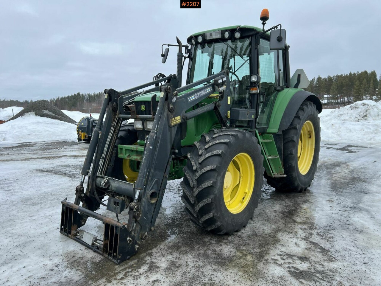 Tractor JOHN DEERE 6420S - Трактор: снимка 1 Tractor JOHN DEERE 6420S - Трактор: снимка 1