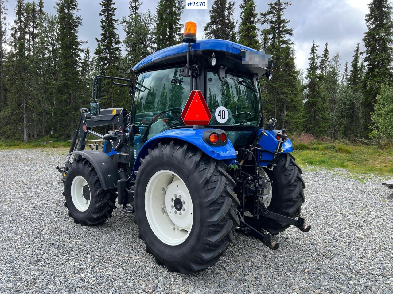 Tractor New Holland T4.75 S Stage V - Трактор: снимка 2 Tractor New Holland T4.75 S Stage V - Трактор: снимка 2