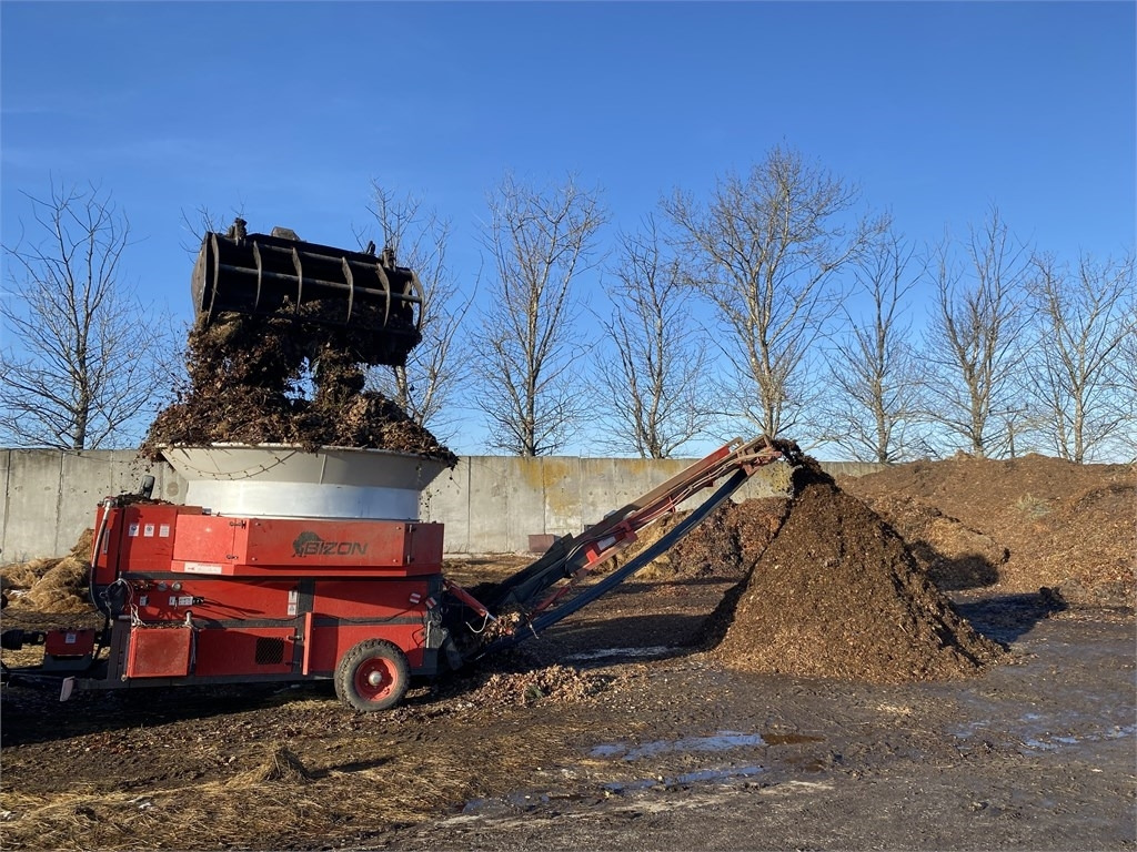 Bizon B-1030 Kompost Schredder Biomasse Mist Compost shr - Сламомелачка: снимка 4 Bizon B-1030 Kompost Schredder Biomasse Mist Compost shr - Сламомелачка: снимка 4