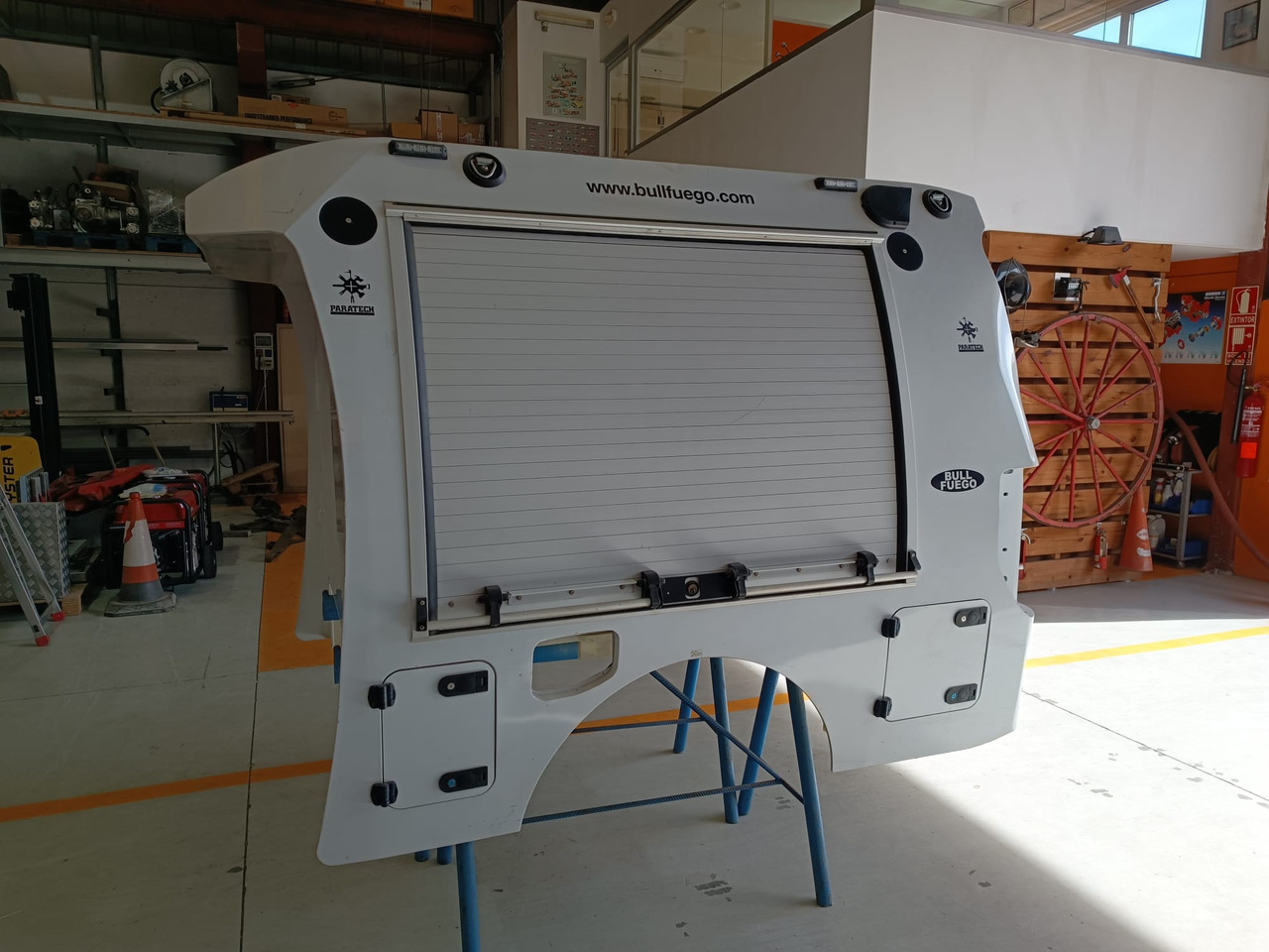 Ford Ranger Pick-up super cab - Каросерия - фургон: снимка 1 Ford Ranger Pick-up super cab - Каросерия - фургон: снимка 1