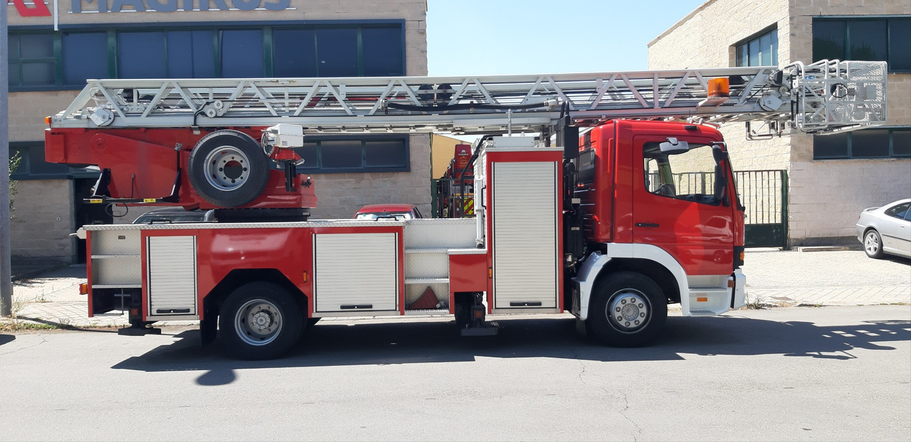 MERCEDES-BENZ 1528F MAGIRUS DLK 23-12 - Пожарна кола: снимка 1 MERCEDES-BENZ 1528F MAGIRUS DLK 23-12 - Пожарна кола: снимка 1