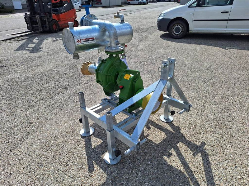 Rovatti T3K80/2E PTO pomp op bok - Навесна пръскачка: снимка 2 Rovatti T3K80/2E PTO pomp op bok - Навесна пръскачка: снимка 2