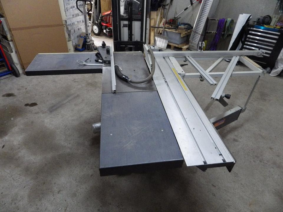 2 x Formatkreissäge mit Vorritzer Altendorf F90 und ROBLAND E300 - Дървообработваща машина: снимка 4 2 x Formatkreissäge mit Vorritzer Altendorf F90 und ROBLAND E300 - Дървообработваща машина: снимка 4