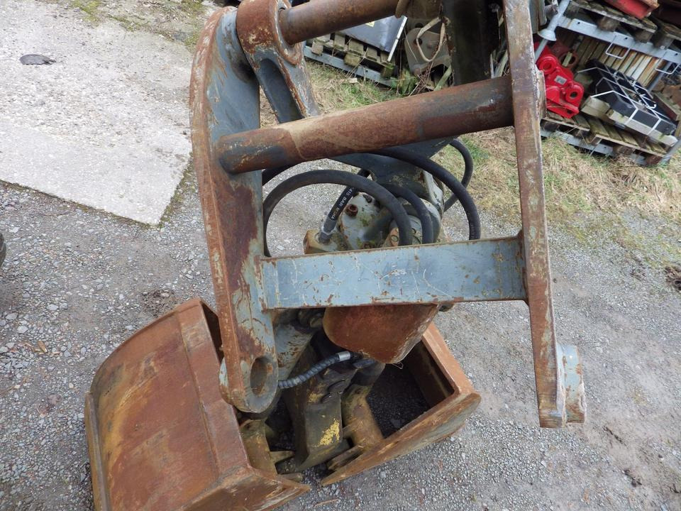 Liebherr GM8 GM10 Greifer 600 mm SB mit SW48 Adapter - Грайферна кофа за Строителна техника: снимка 4 Liebherr GM8 GM10 Greifer 600 mm SB mit SW48 Adapter - Грайферна кофа за Строителна техника: снимка 4