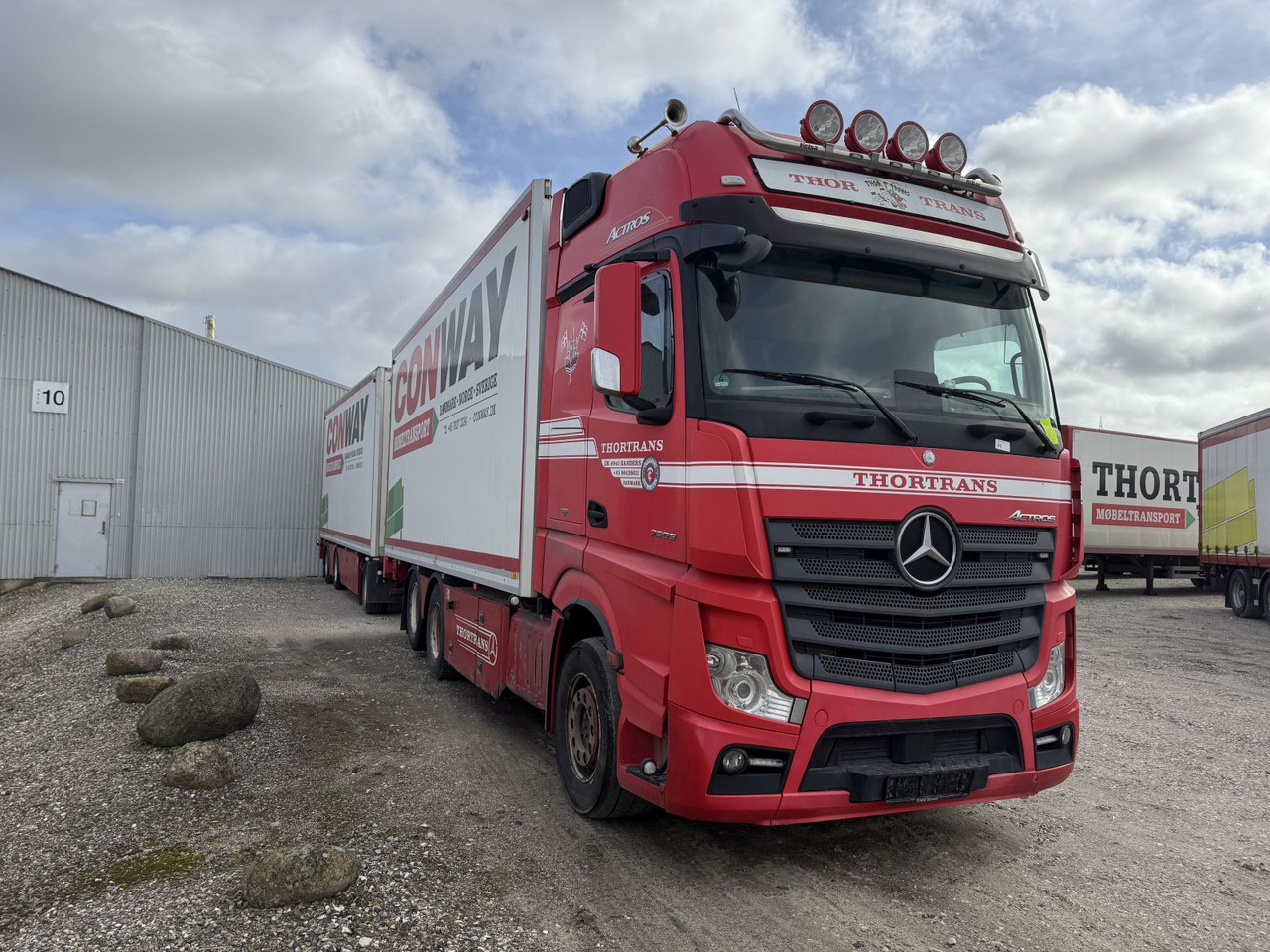 MERCEDES-BENZ Actros 2663 LDNA 6x2 - Камион фургон: снимка 3 MERCEDES-BENZ Actros 2663 LDNA 6x2 - Камион фургон: снимка 3