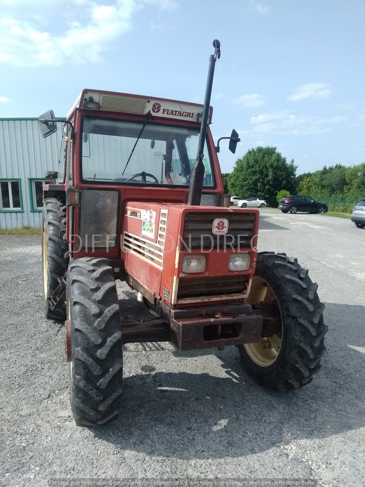 FIAT TRACTEUR AGRICOLE 80-90 DT - Трактор: снимка 5 FIAT TRACTEUR AGRICOLE 80-90 DT - Трактор: снимка 5
