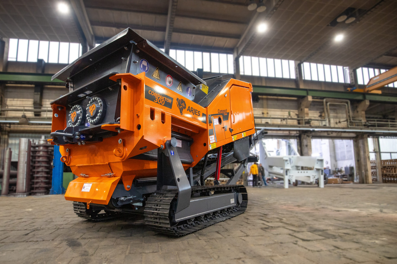 Arjes Compaktor 300 - Индустриален шредер: снимка 1 Arjes Compaktor 300 - Индустриален шредер: снимка 1