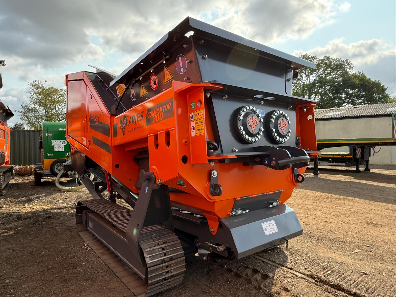 Arjes Compaktor 300 - Индустриален шредер: снимка 1 Arjes Compaktor 300 - Индустриален шредер: снимка 1