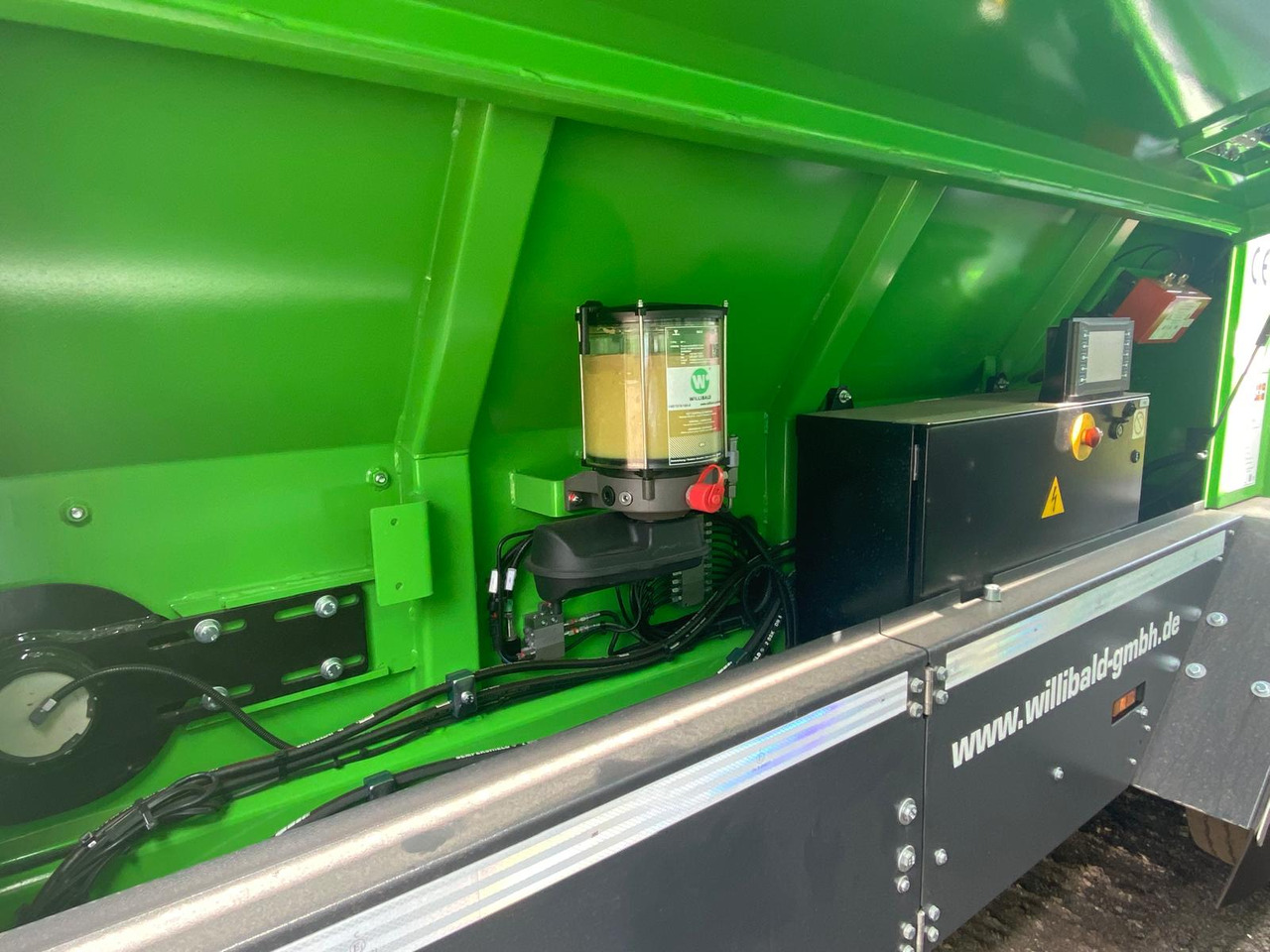 Willibald Minishark - Мобилна трошачка: снимка 1 Willibald Minishark - Мобилна трошачка: снимка 1