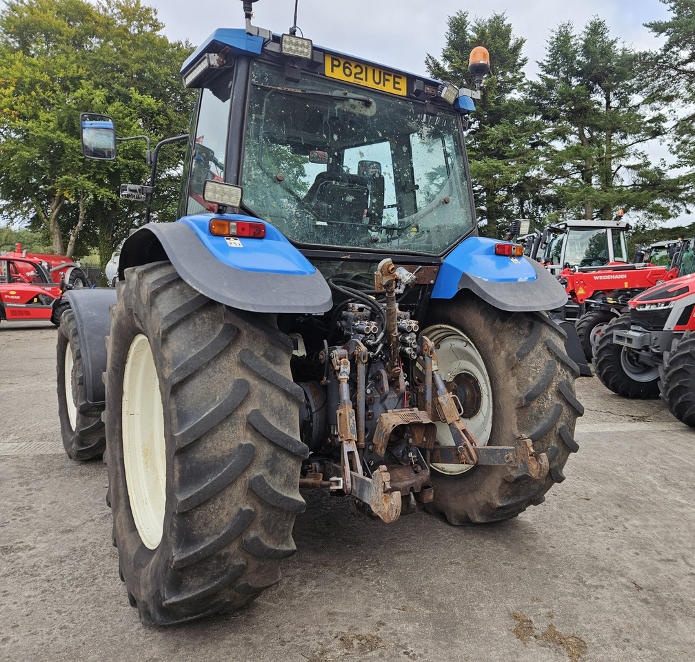 1997 New Holland 8360 - Трактор: снимка 3 1997 New Holland 8360 - Трактор: снимка 3