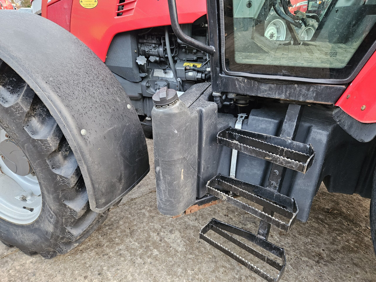 Трактор 2013 MF 5440 4wd tractor, Very Nice.: снимка 6