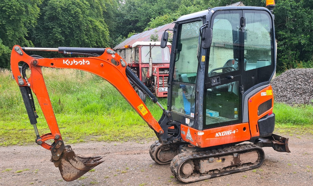 2016 Kubota KX016-4 Mini Digger, only 1550 hours - Мини багер: снимка 1 2016 Kubota KX016-4 Mini Digger, only 1550 hours - Мини багер: снимка 1