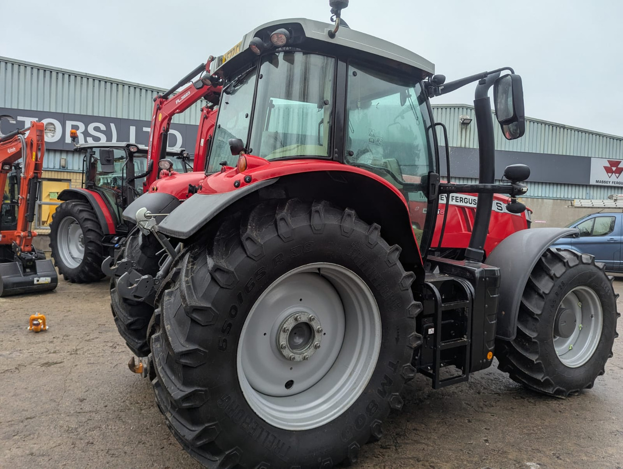 2022 MF 7718S, 1730 Hours, excellent - Трактор: снимка 4 2022 MF 7718S, 1730 Hours, excellent - Трактор: снимка 4