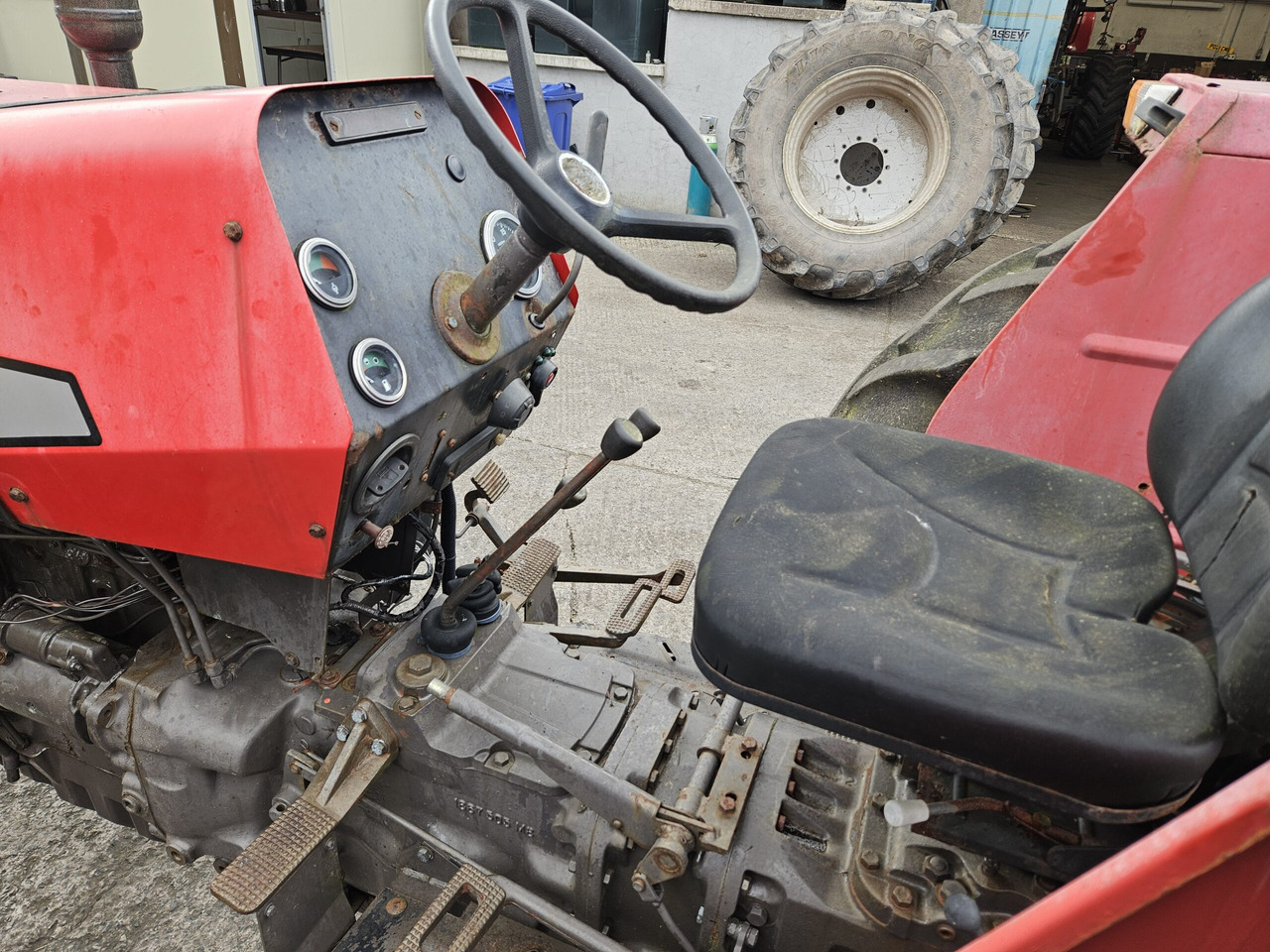 290 4×4 Platform, Export Only - Трактор: снимка 4 290 4×4 Platform, Export Only - Трактор: снимка 4