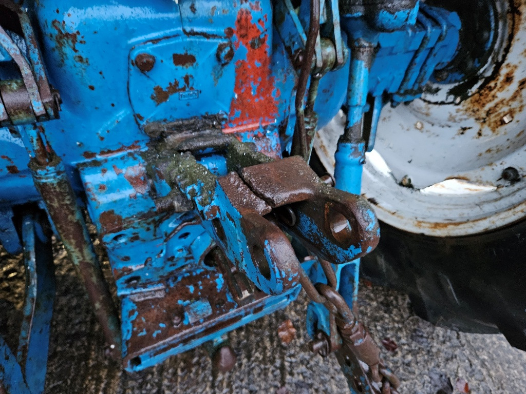 Ford 7700 2wd Tractor - Трактор: снимка 5 Ford 7700 2wd Tractor - Трактор: снимка 5