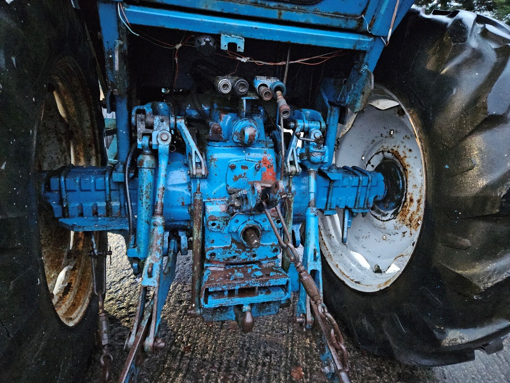 Ford 7700 2wd Tractor - Трактор: снимка 4 Ford 7700 2wd Tractor - Трактор: снимка 4
