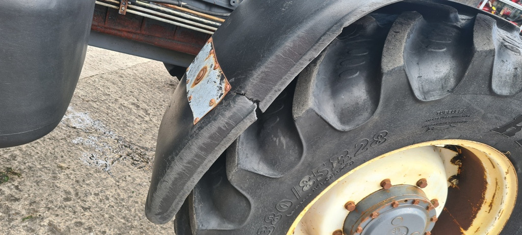 Трактор New Holland 8260, Rangecommand: снимка 9