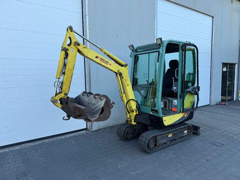 Yanmar SV17 - Мини кран: снимка 2 Yanmar SV17 - Мини кран: снимка 2