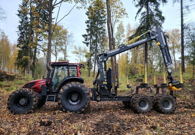 Valtra N123 + Kronos 140 4WDM + Cranab HC8 - Горска техника: снимка 2 Valtra N123 + Kronos 140 4WDM + Cranab HC8 - Горска техника: снимка 2