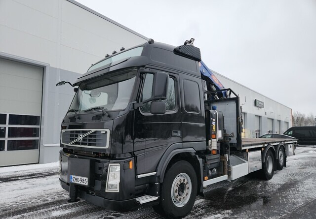 Volvo FM 420 6x2 - Камион с кран: снимка 1 Volvo FM 420 6x2 - Камион с кран: снимка 1