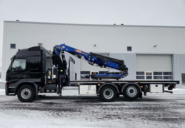Volvo FM 420 6x2 - Камион с кран: снимка 3 Volvo FM 420 6x2 - Камион с кран: снимка 3