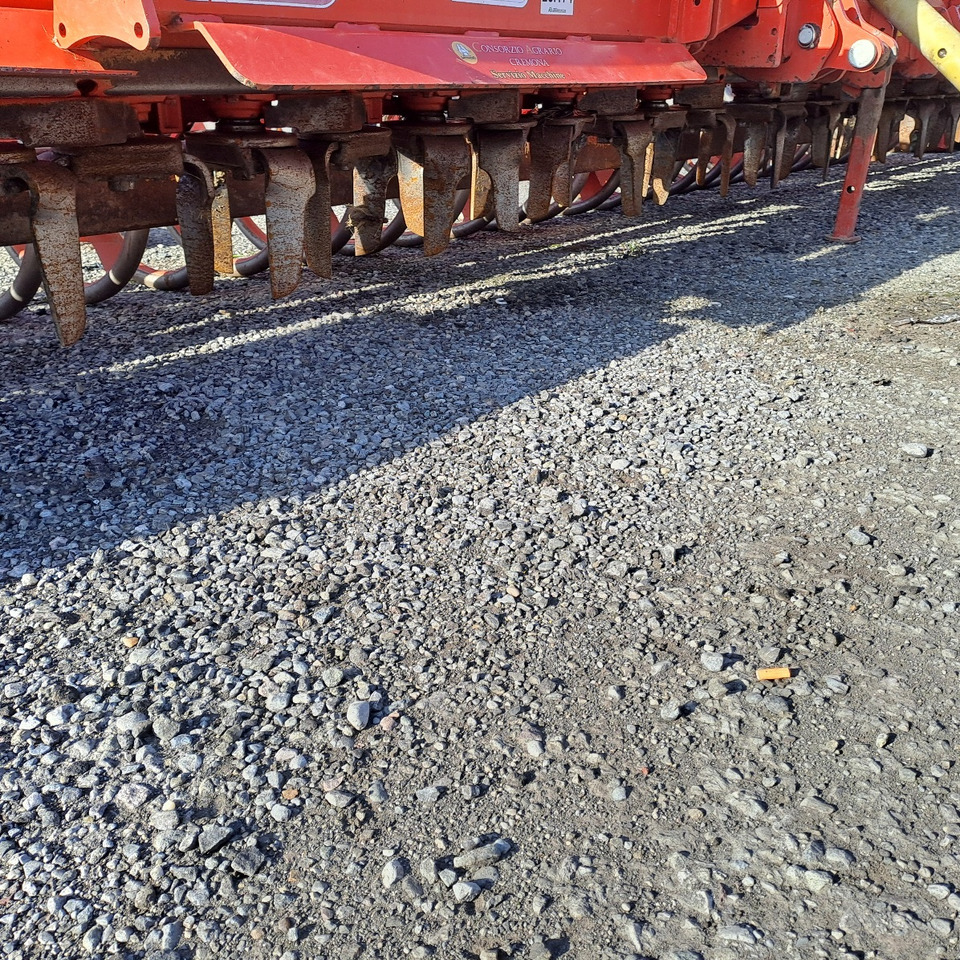 ERPICE ROTANTE PIEGHEVOLE MASCHIO AQUILA RAP 7000 - Роторна фреза: снимка 3 ERPICE ROTANTE PIEGHEVOLE MASCHIO AQUILA RAP 7000 - Роторна фреза: снимка 3