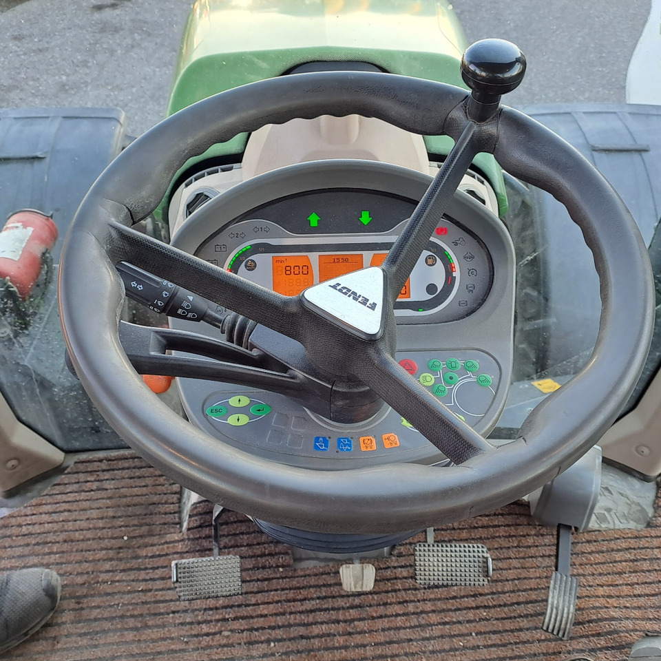 Трактор FENDT 720 VARIO PROFI - ASTA AGRIBERTOCCHI: снимка 15