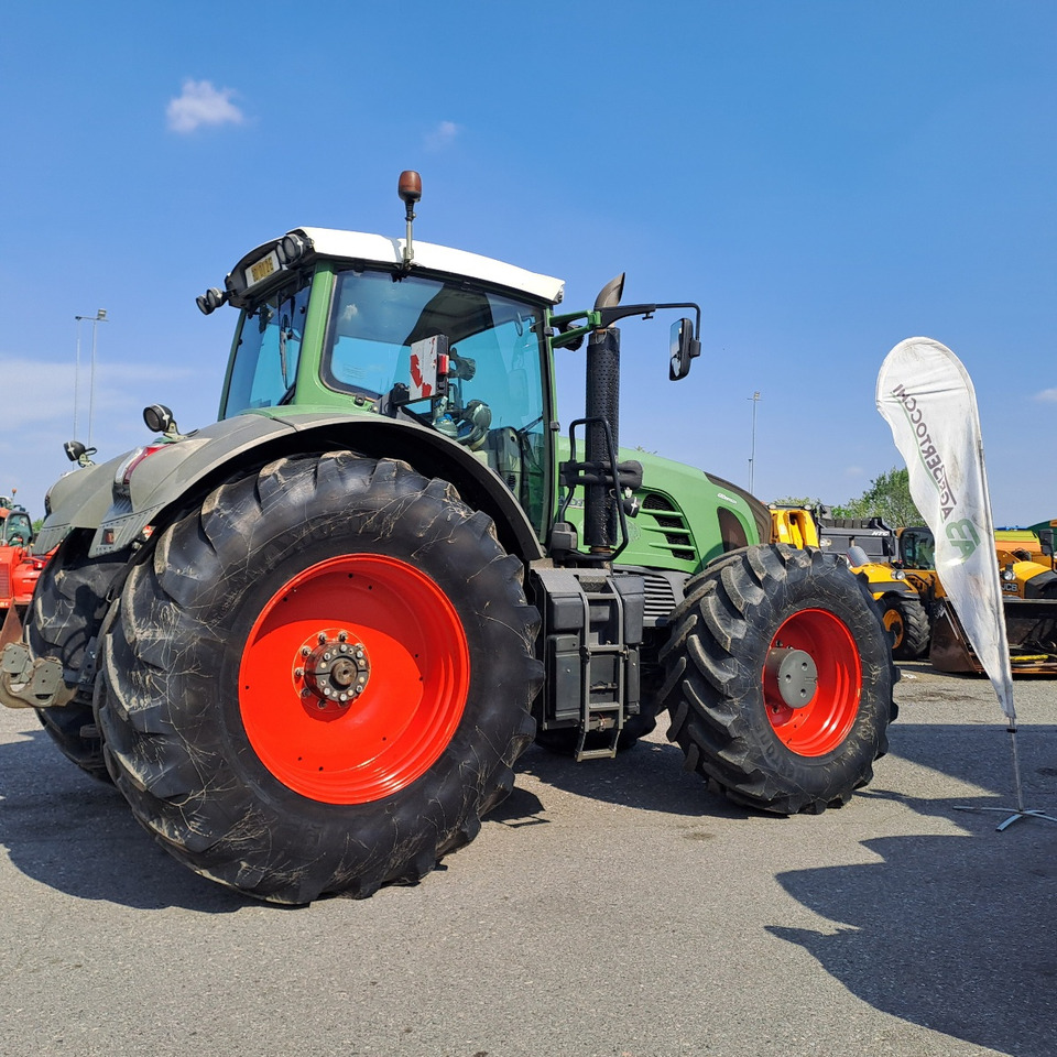FENDT 936 VARIO - Трактор: снимка 3 FENDT 936 VARIO - Трактор: снимка 3