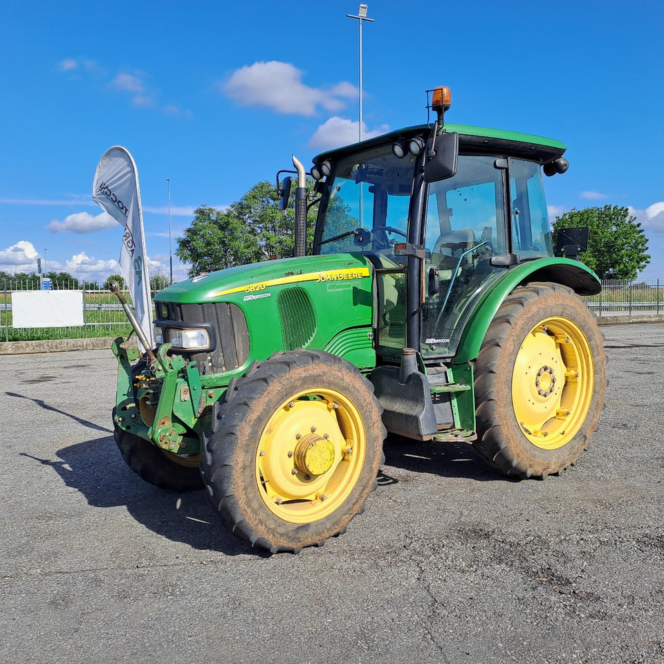 JOHN DEERE 5820 - Трактор: снимка 1 JOHN DEERE 5820 - Трактор: снимка 1