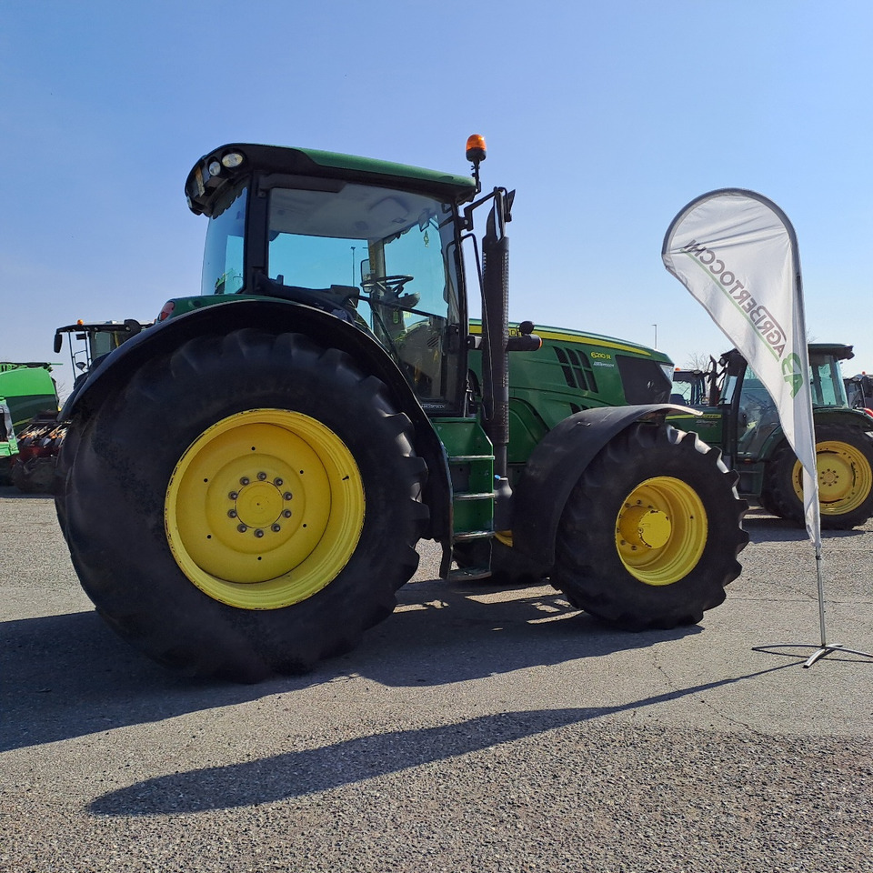 JOHN DEERE 6210R - Трактор: снимка 3 JOHN DEERE 6210R - Трактор: снимка 3
