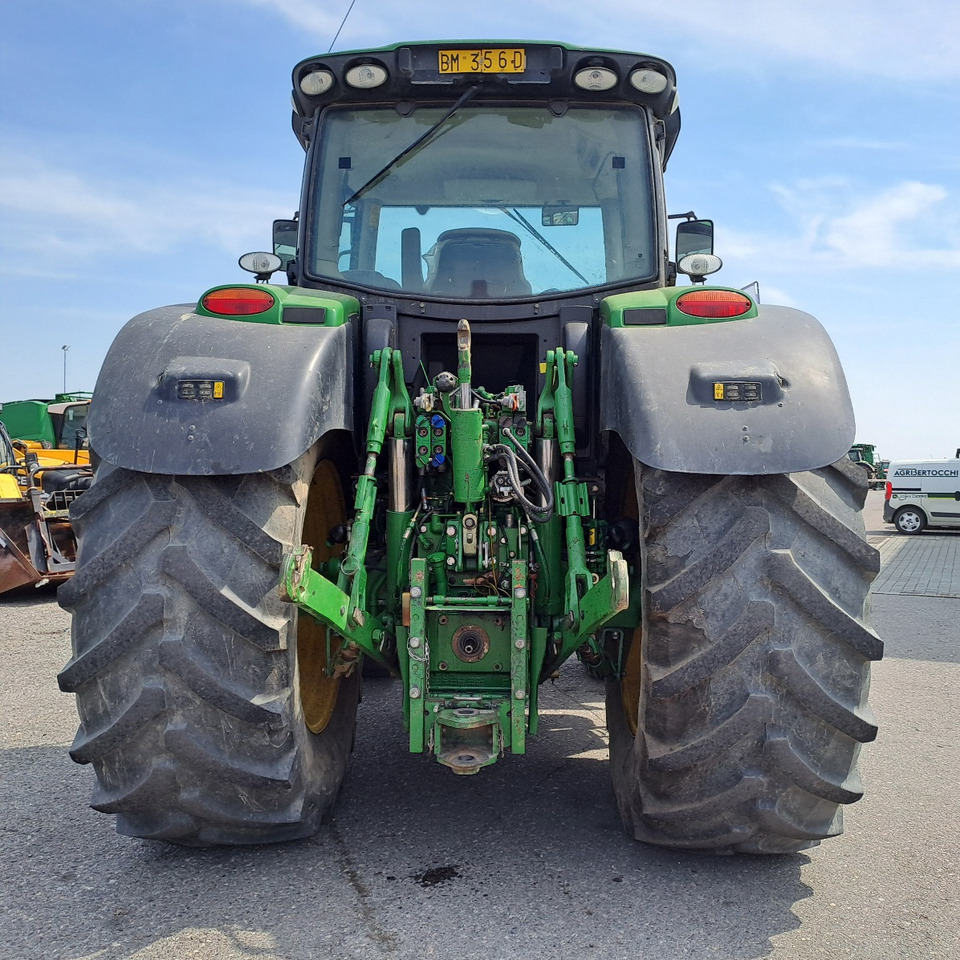 JOHN DEERE 6210R - Трактор: снимка 4 JOHN DEERE 6210R - Трактор: снимка 4