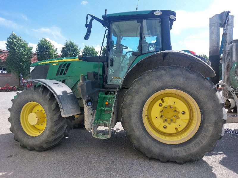 JOHN DEERE 6215R - Трактор: снимка 1 JOHN DEERE 6215R - Трактор: снимка 1
