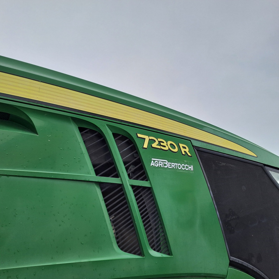JOHN DEERE 7230R - Трактор: снимка 4 JOHN DEERE 7230R - Трактор: снимка 4