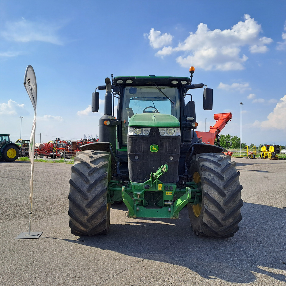 JOHN DEERE 7310R - Трактор: снимка 2 JOHN DEERE 7310R - Трактор: снимка 2