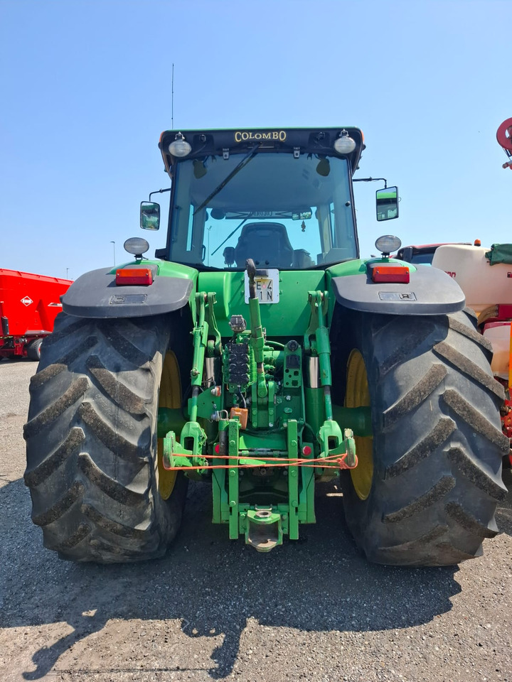 JOHN DEERE 8230 - Трактор: снимка 3 JOHN DEERE 8230 - Трактор: снимка 3