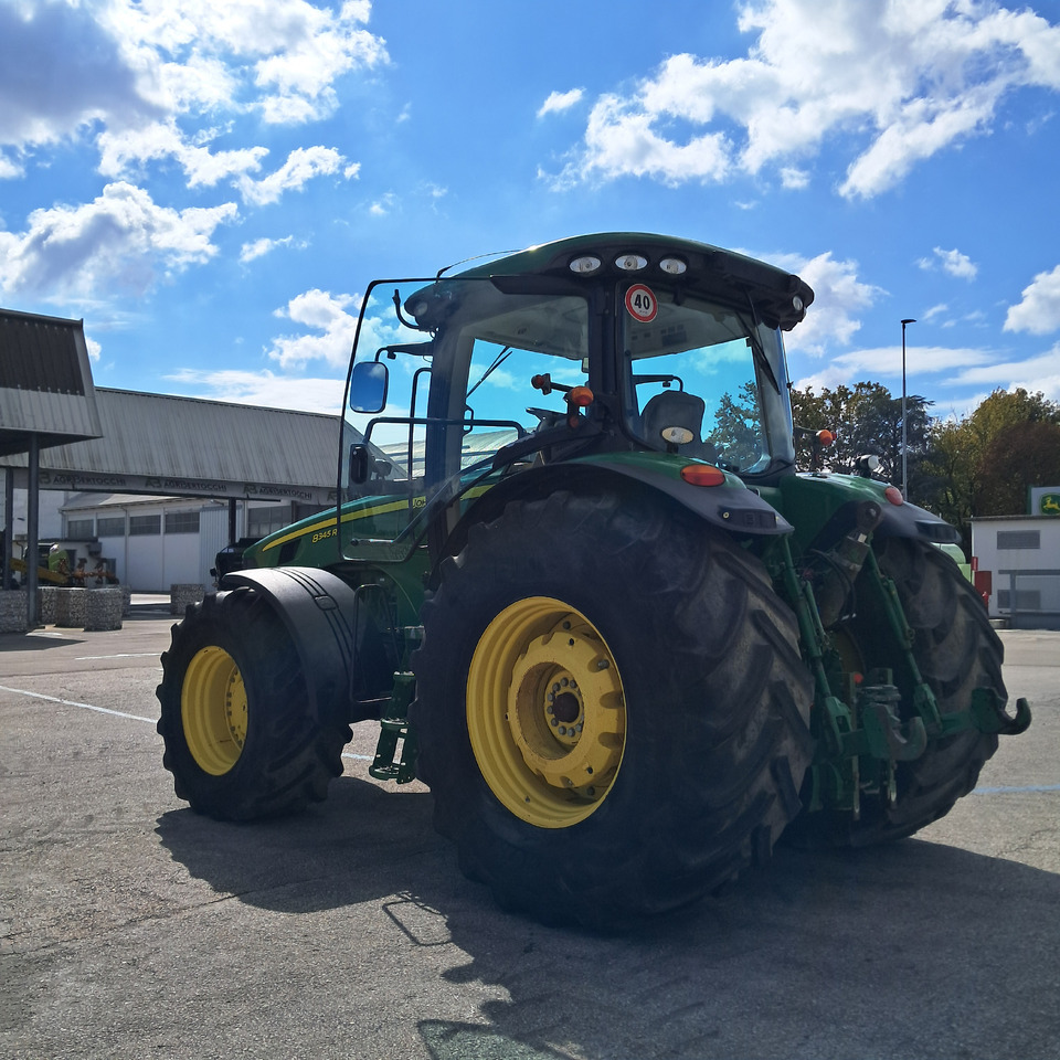 JOHN DEERE 8345 R - Трактор: снимка 3 JOHN DEERE 8345 R - Трактор: снимка 3