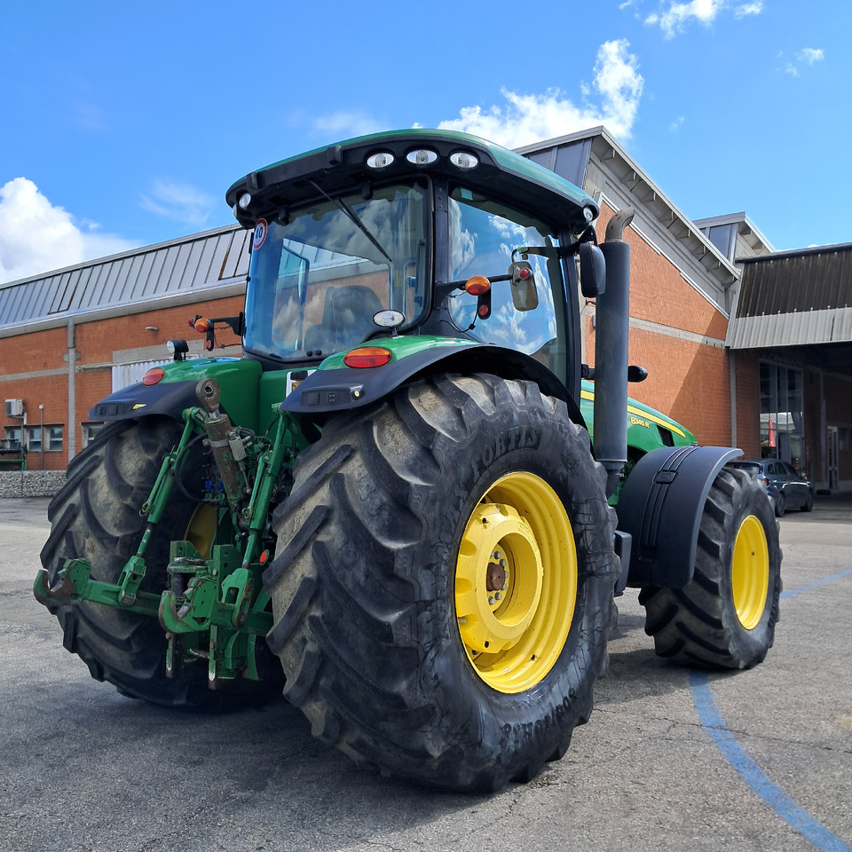 JOHN DEERE 8345 R - Трактор: снимка 5 JOHN DEERE 8345 R - Трактор: снимка 5