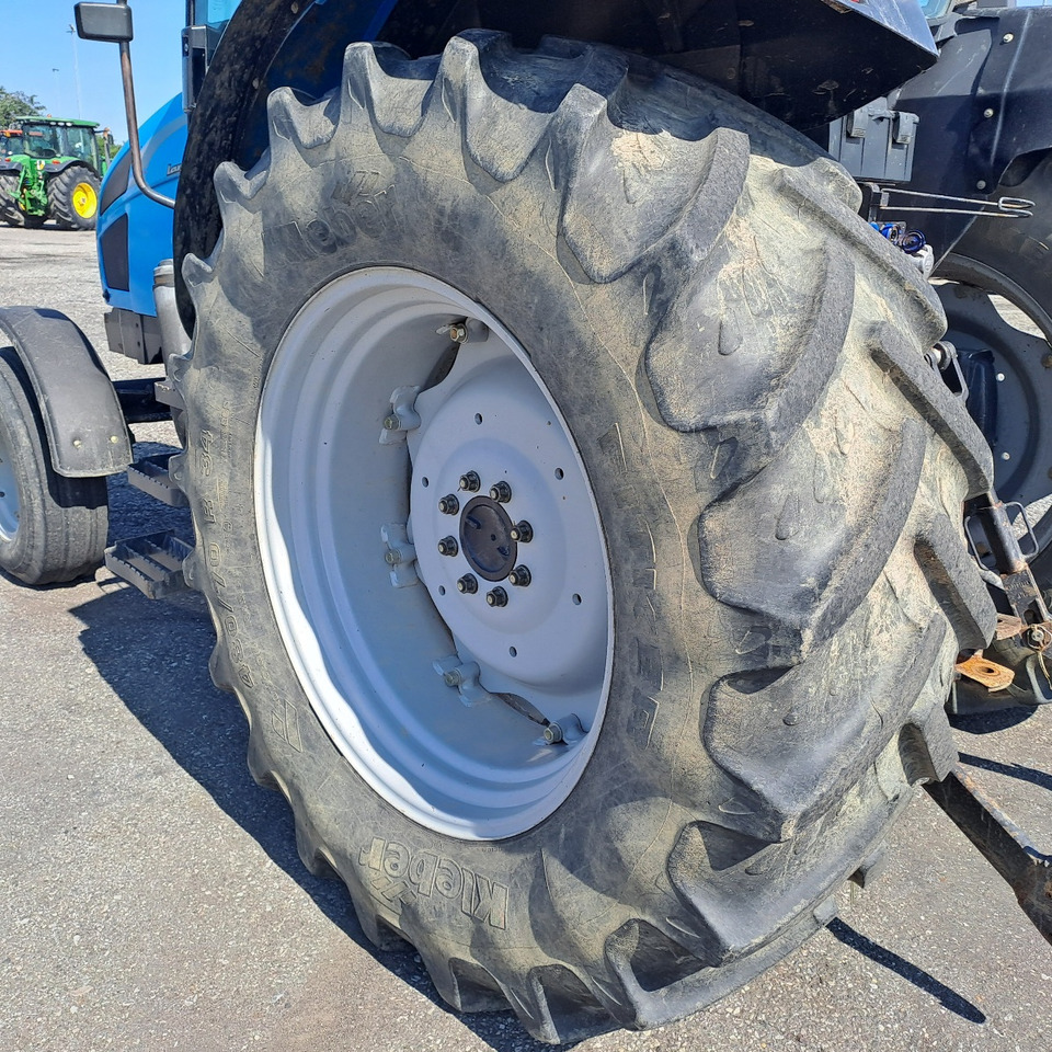 LANDINI GHIBLI 105 2WD - ASTA AGRIBERTOCCHI - Трактор: снимка 4 LANDINI GHIBLI 105 2WD - ASTA AGRIBERTOCCHI - Трактор: снимка 4