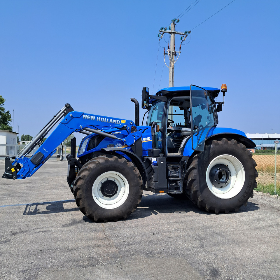 NEW HOLLAND T6 160 - Трактор: снимка 2 NEW HOLLAND T6 160 - Трактор: снимка 2