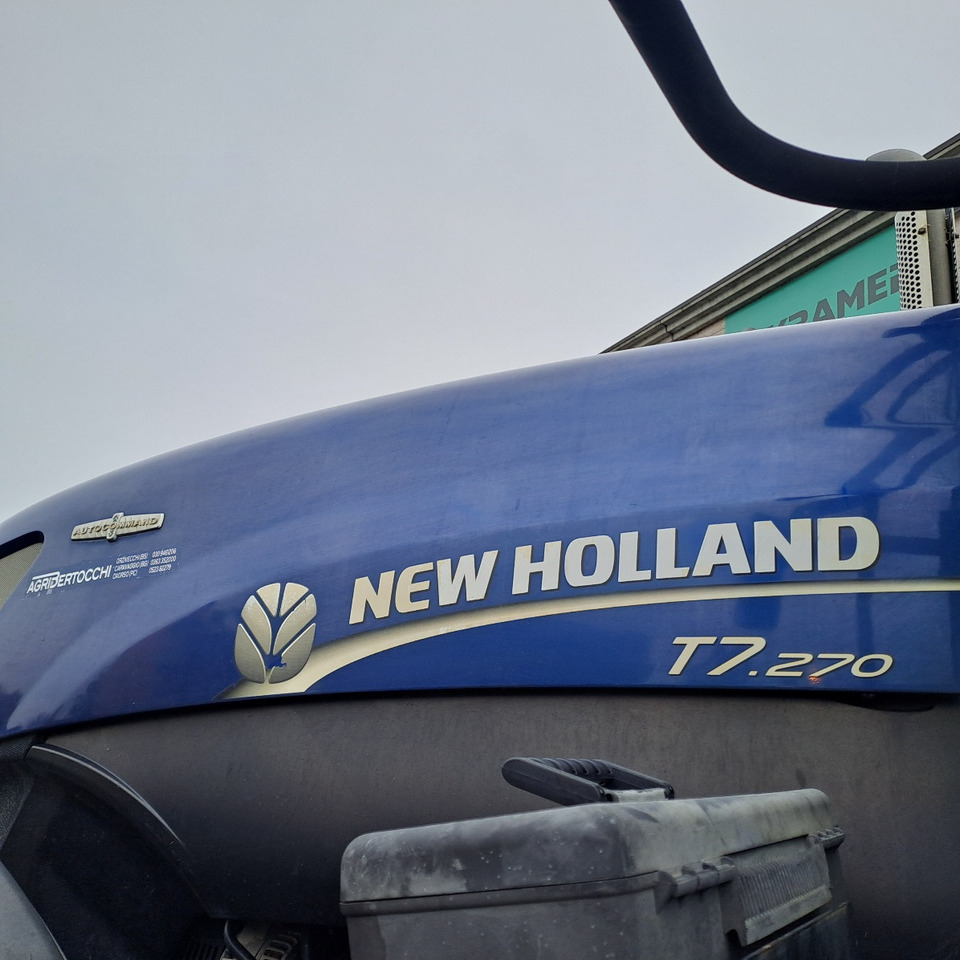 NEW HOLLAND T7.270 BLUEPOWER - ASTA AGRIBERTOCCHI - Трактор: снимка 5 NEW HOLLAND T7.270 BLUEPOWER - ASTA AGRIBERTOCCHI - Трактор: снимка 5