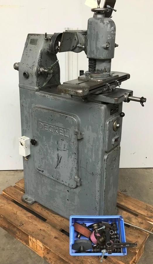 Universal-Werkzeugschleifmaschine DECKEL - Металообработваща машина: снимка 2 Universal-Werkzeugschleifmaschine DECKEL - Металообработваща машина: снимка 2