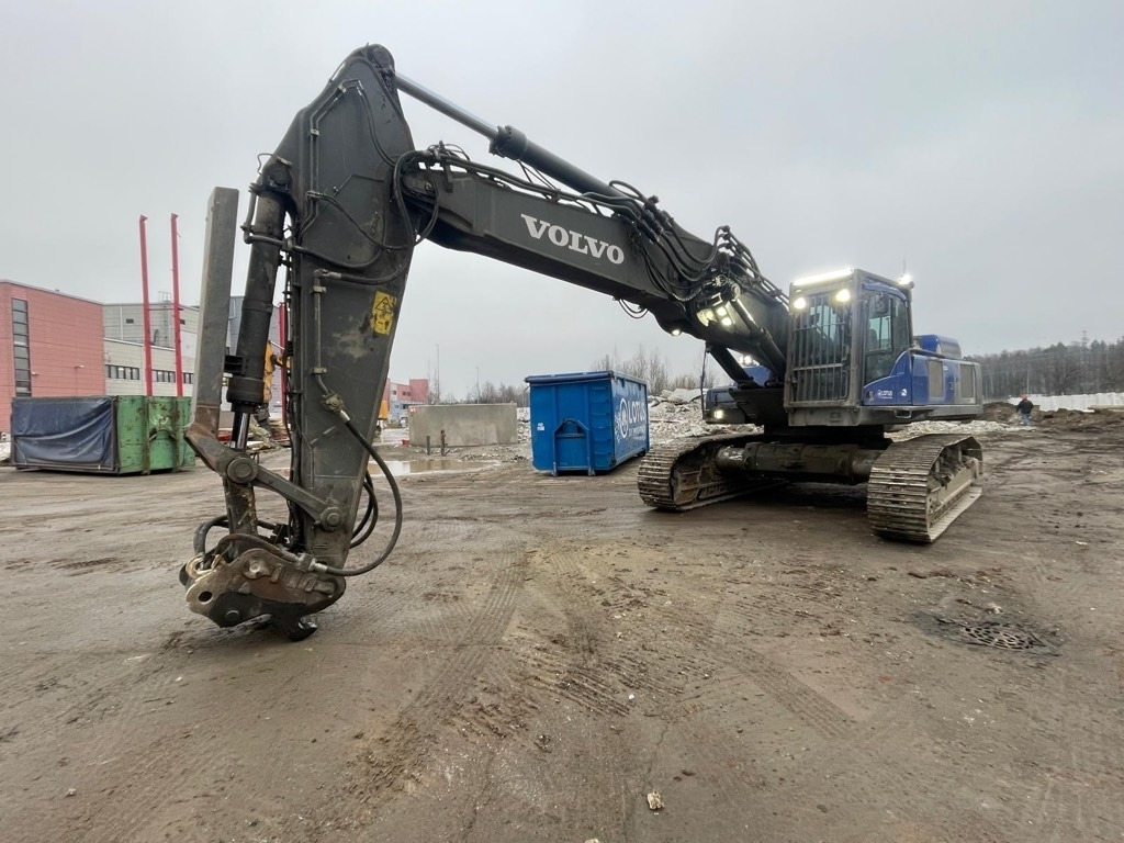 Volvo EC 480 DHR UHD 28m with 2 BOOMS - Багер за разрушаване: снимка 4 Volvo EC 480 DHR UHD 28m with 2 BOOMS - Багер за разрушаване: снимка 4