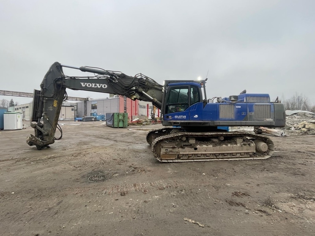 Volvo EC 480 DHR UHD 28m with 2 BOOMS - Багер за разрушаване: снимка 3 Volvo EC 480 DHR UHD 28m with 2 BOOMS - Багер за разрушаване: снимка 3